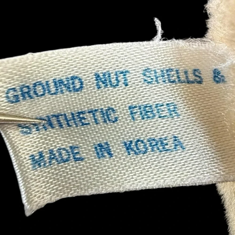 Vintage Lion Lois Toy Nut Shell‎ Bean Bag 7inch Plush